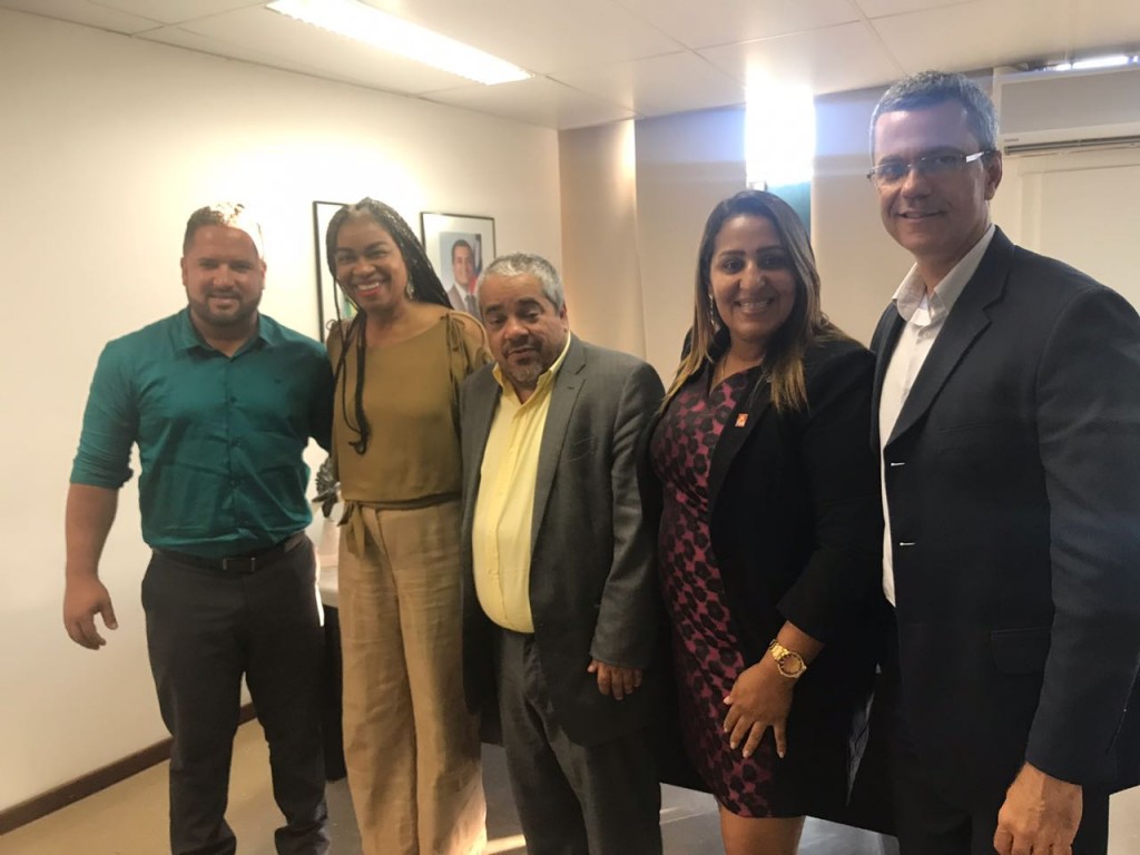 85B75BBA-4A59-4D82-B90F-294215933332