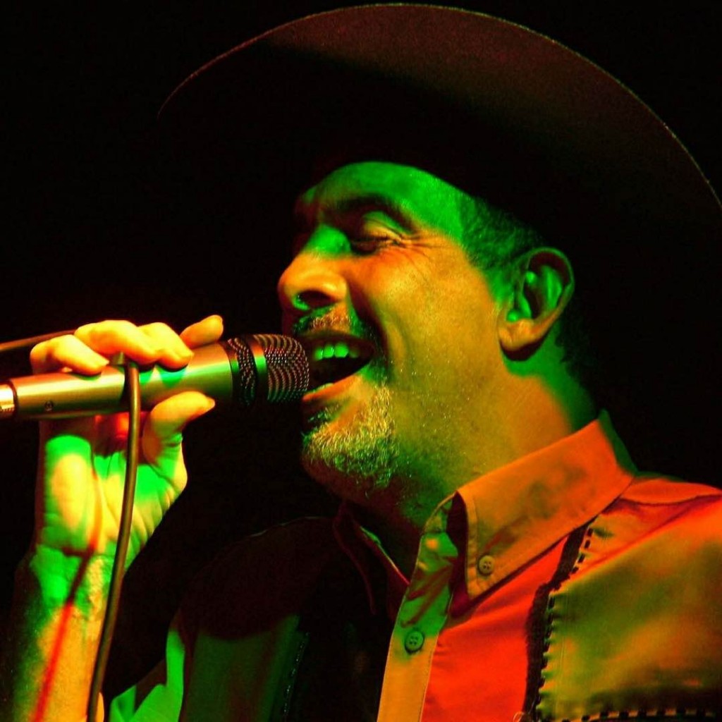 898BE9F6-7431-4827-9142-2540B682E5EB