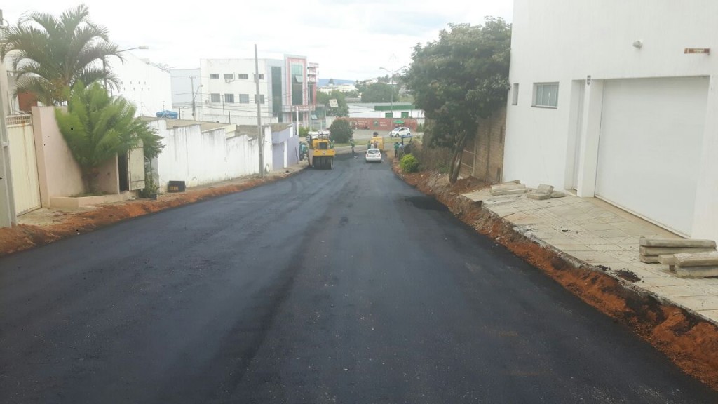 A70C2E00-0678-4C2E-B84D-855BBD423E27