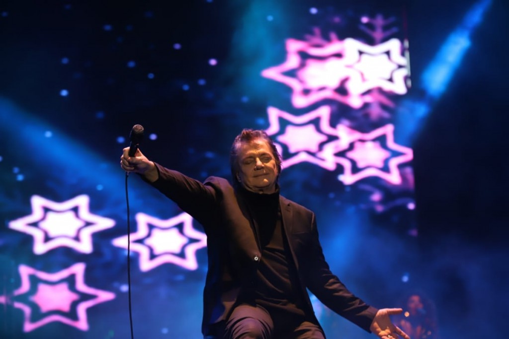 4211ED46-0711-4473-8EA6-060C3B3B52DD