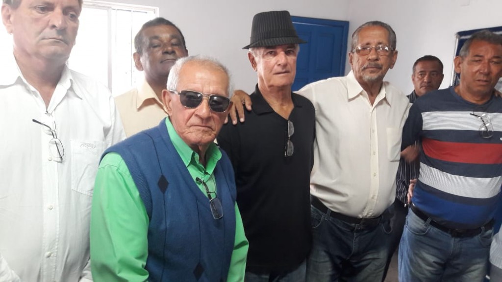 9EE7A247-8B2E-4772-90DC-3AF198D62312