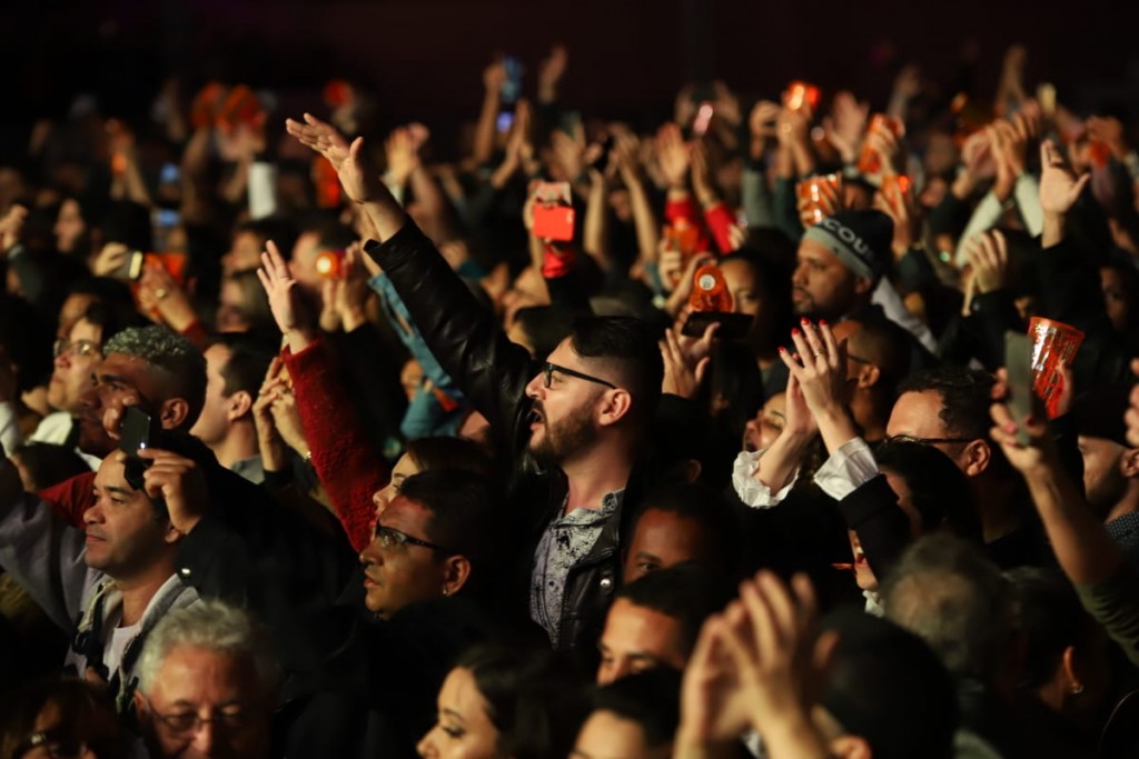 B82047F0-5F7F-46AF-9A0B-0D0257CAFA85