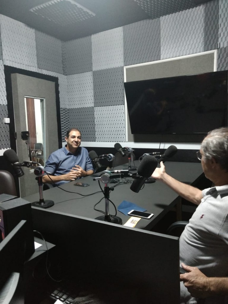 CDEC2F4D-B096-4E87-8188-3D8AB2530BE7