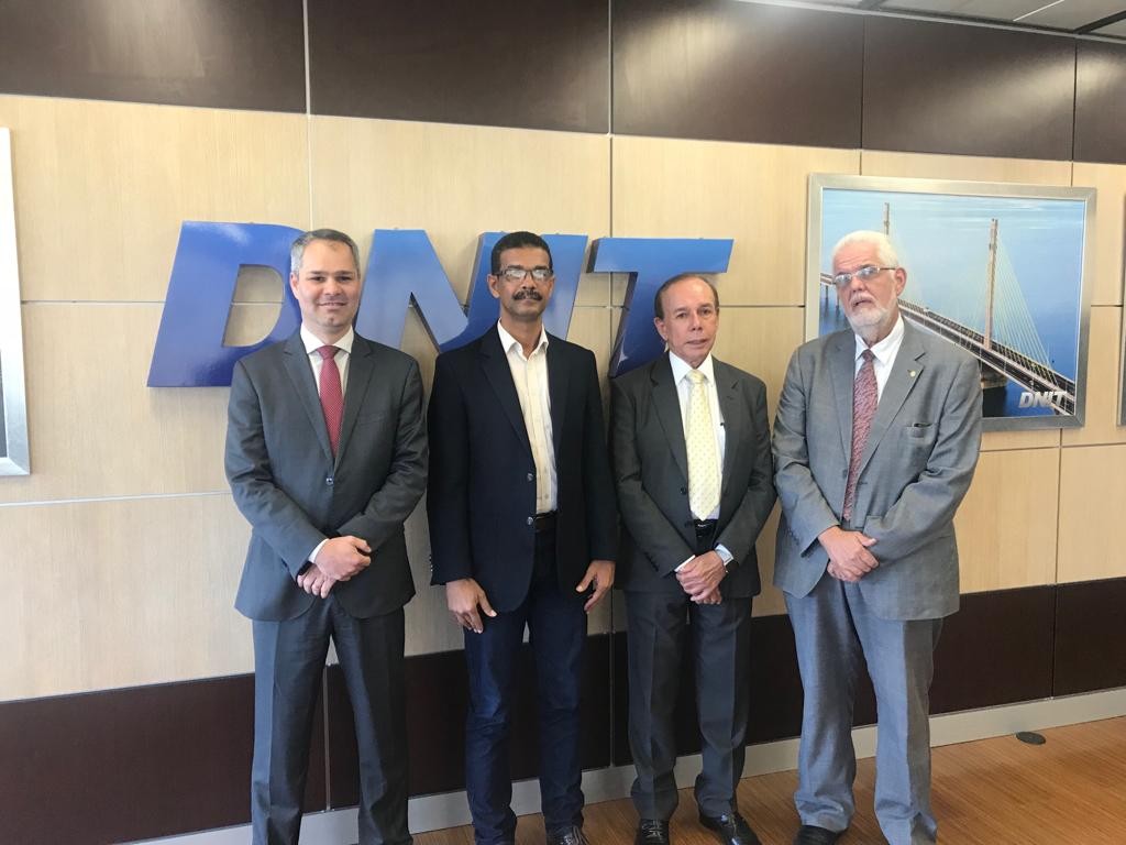 F41670E7-78B1-4C4D-8355-9AEB43F967E2