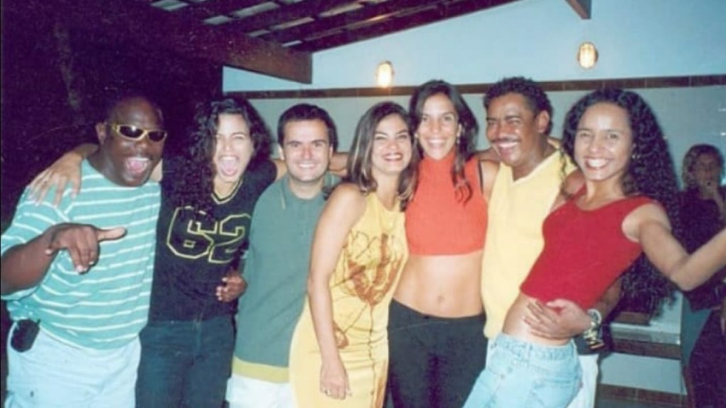 1FC9F889-6E06-4CE3-ADDC-3B63AC651398