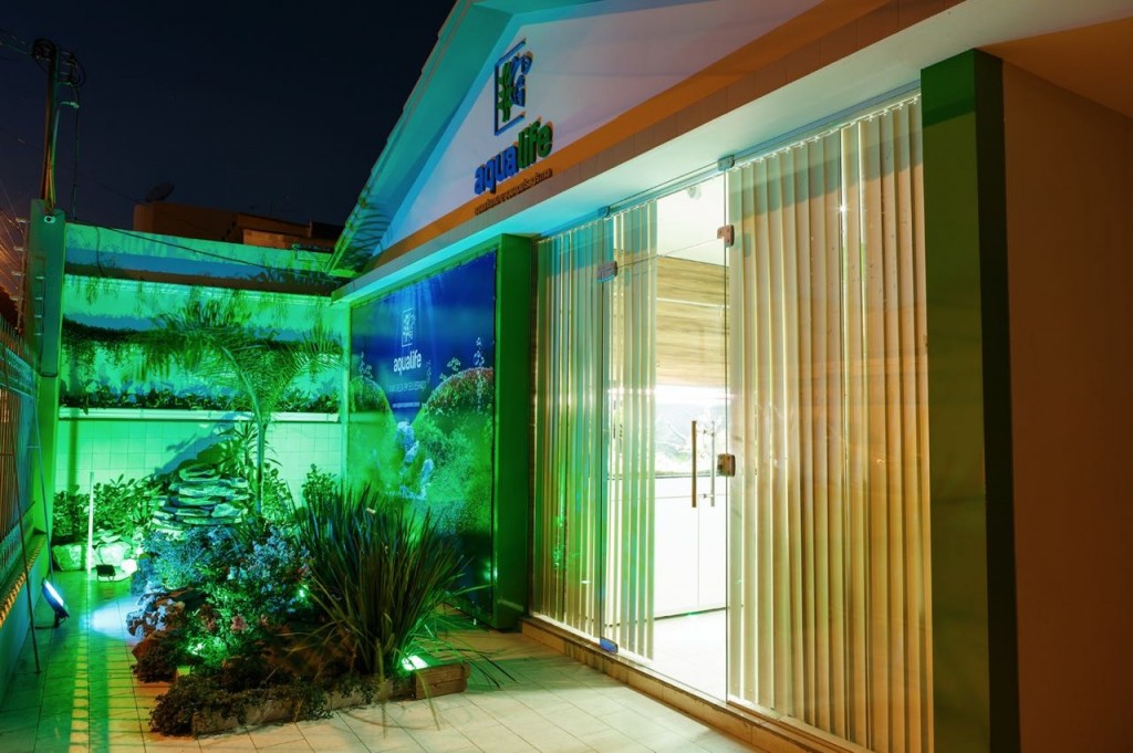 F9D9A576-B920-4244-ACB0-AA9CADA55F56