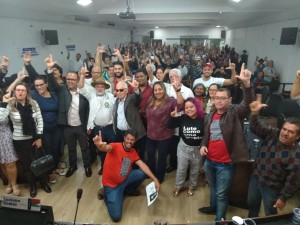 04A57BA5-65D2-4BC4-B0D3-D5E92B8E7E4E