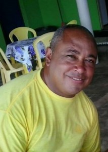 CCEA0B12-3B68-41A1-A940-5A55AFFD833E