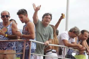 CEDD4863-E7EE-4523-965E-D646B5CFA2DE