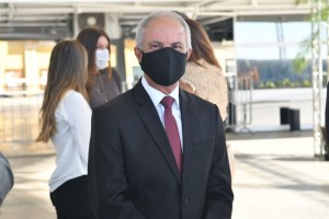 109D3D41-9F0B-42F2-B0EC-3CED0D7C7A9E