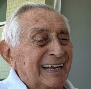 1CC80F92-1CA0-420A-BB0F-277F03794A4A