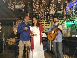 1432D85F-380C-475C-8B8B-461063F7364E