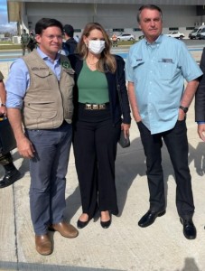 E974B839-74C1-4B99-B696-D36950594EE7